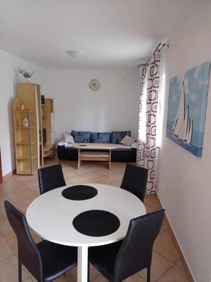 Apartment Zlatko Matulji Ngoại thất bức ảnh